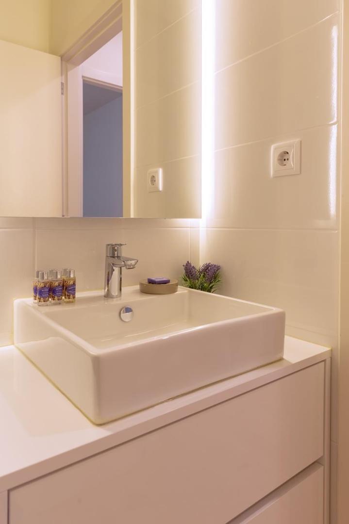 Guestready - Catorze De Outubro Houses 423 فيلا نوفا دي غايا المظهر الخارجي الصورة